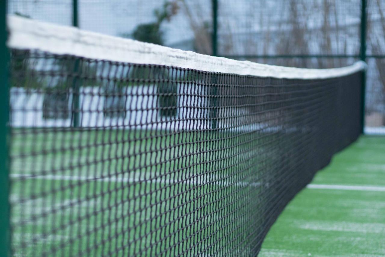 Las Aguas Del Arbuniel Con Pista De Padel Extérieur photo